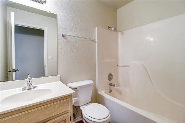 Building Photo - 7833 Wolverine Dr