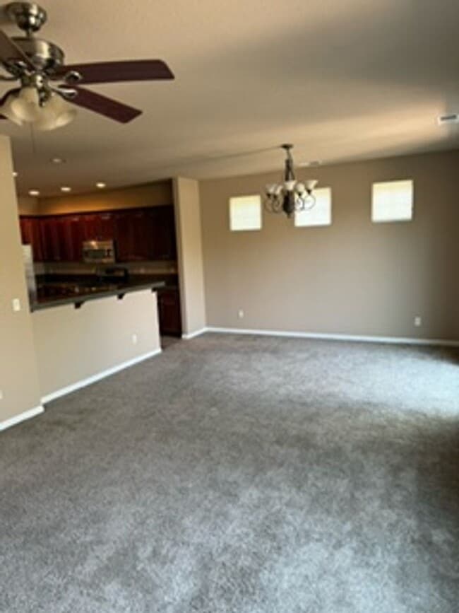 Building Photo - 1825 Resistol Dr