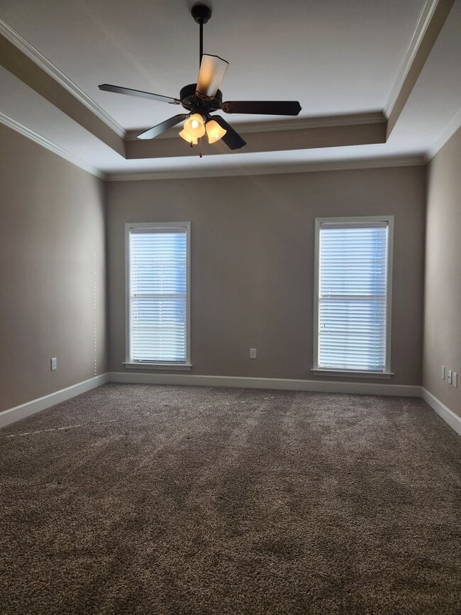 Building Photo - Fountain Crest Subdivision!