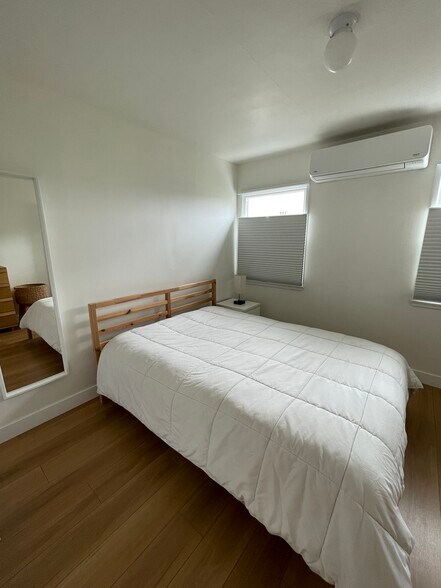 Building Photo - 521 Arcade Dr