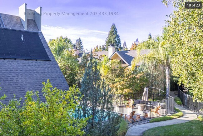 Building Photo - 202 Foss Creek Cir