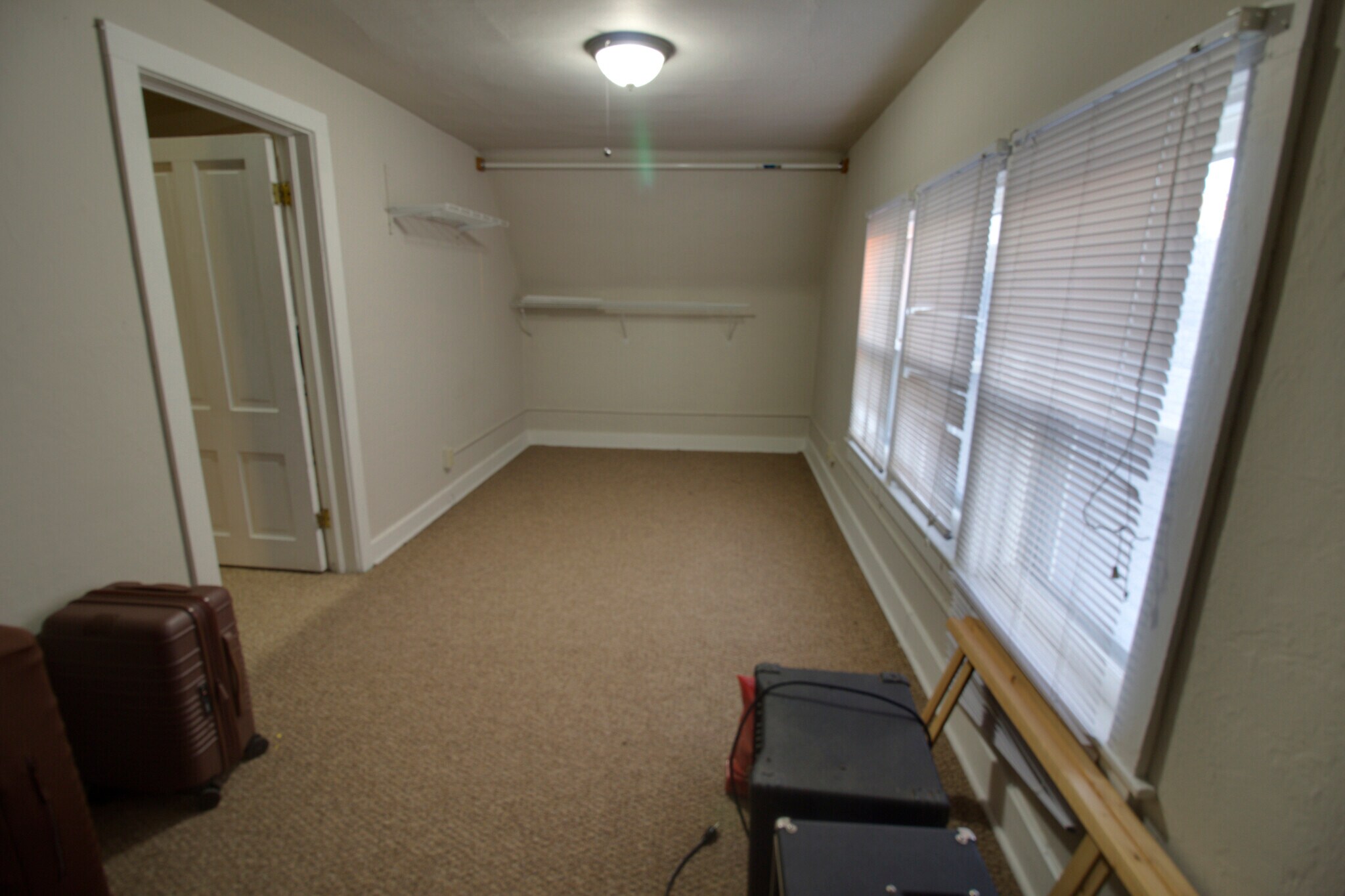 Walk-In Closet - 1939 N Bartlett Ave
