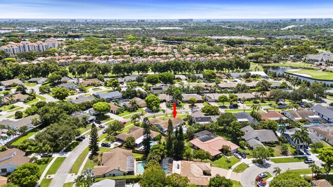 Building Photo - 4114 Bay Laurel Way