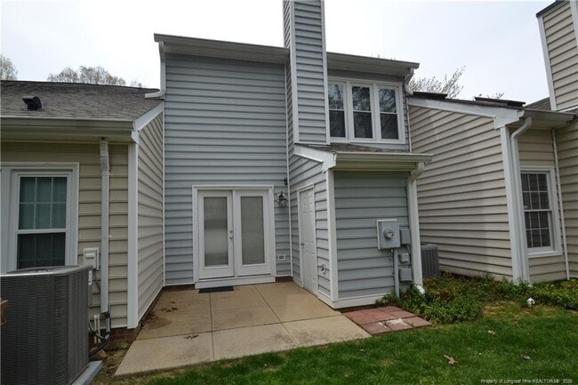 Building Photo - 110 Riverwalk Cir