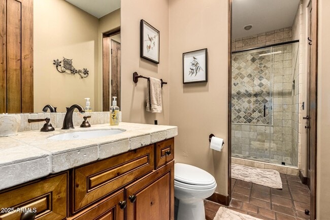 Building Photo - 1930 E Desert Willow Dr