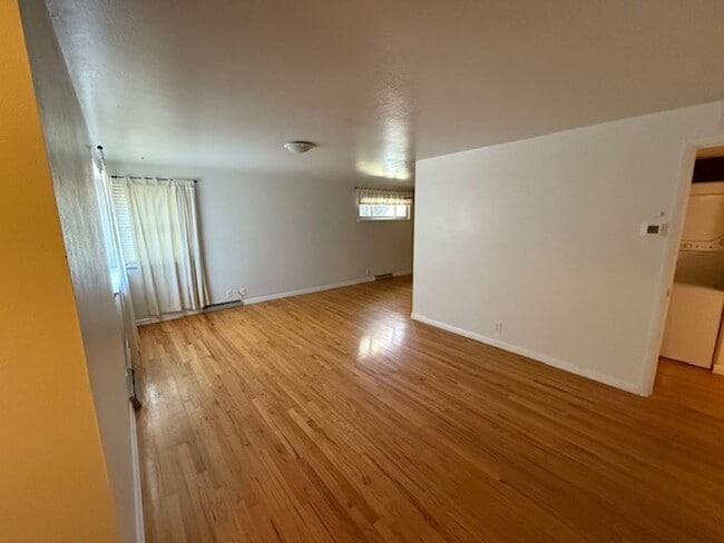 Building Photo - Close to CSU!