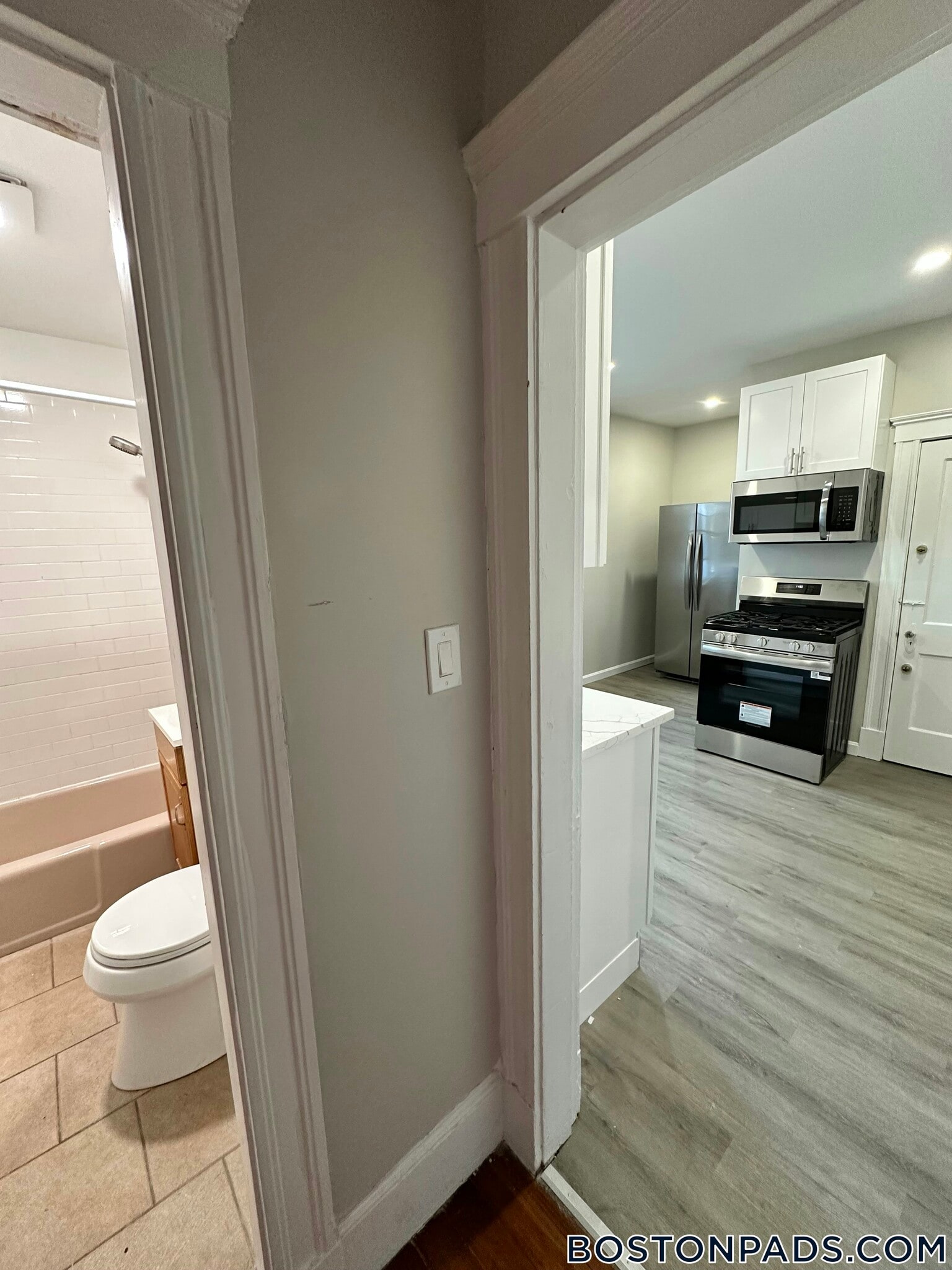 Building Photo - 45 Warner St