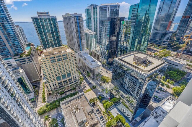 Building Photo - 1080 Brickell Ave