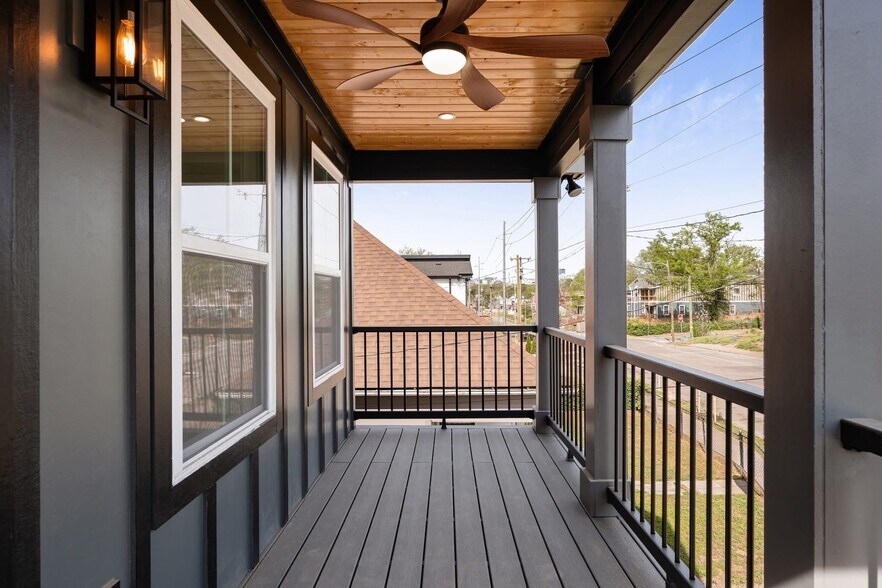 Building Photo - 151 Fain St