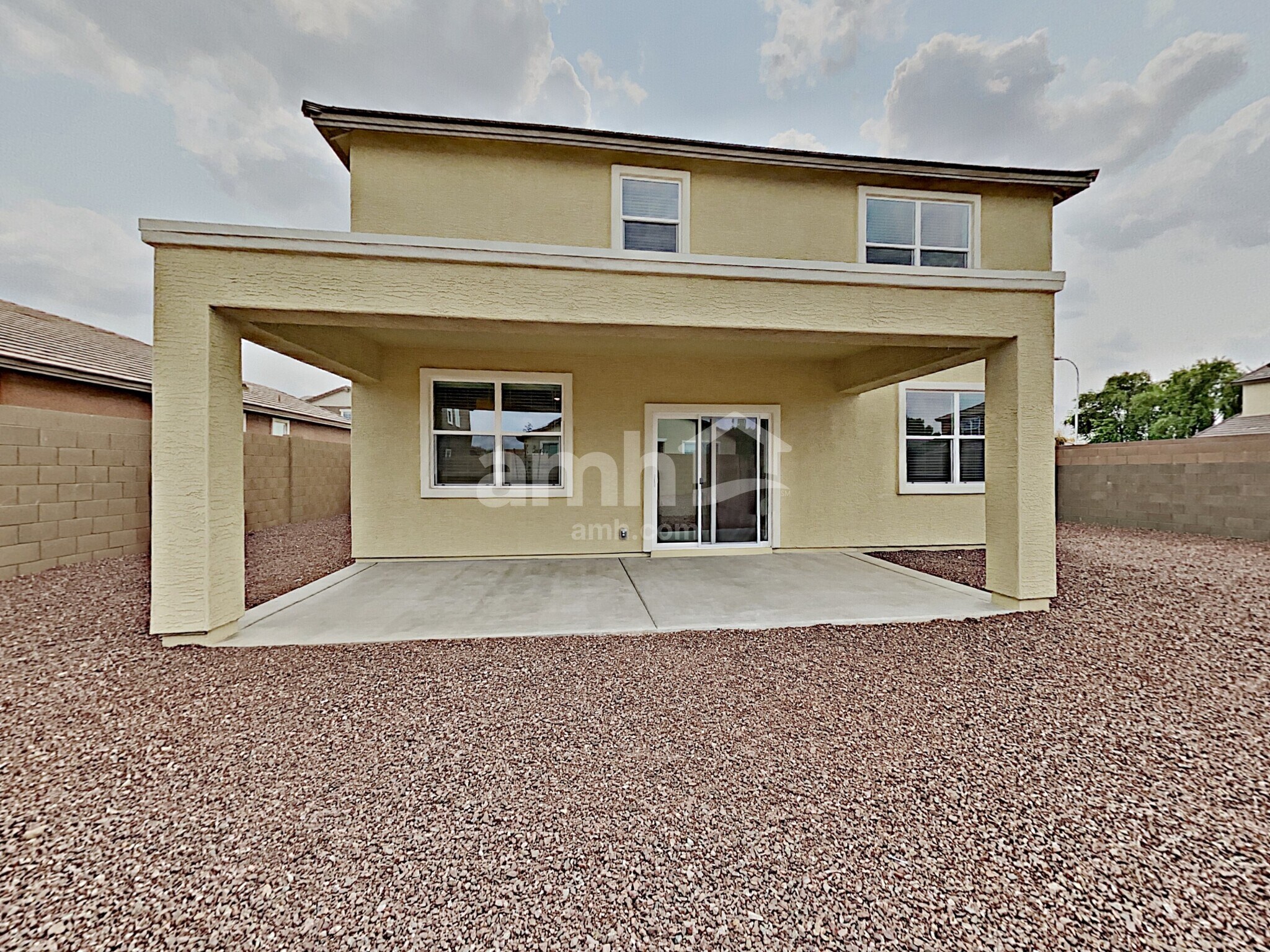 Building Photo - 5968 W Columbine Dr