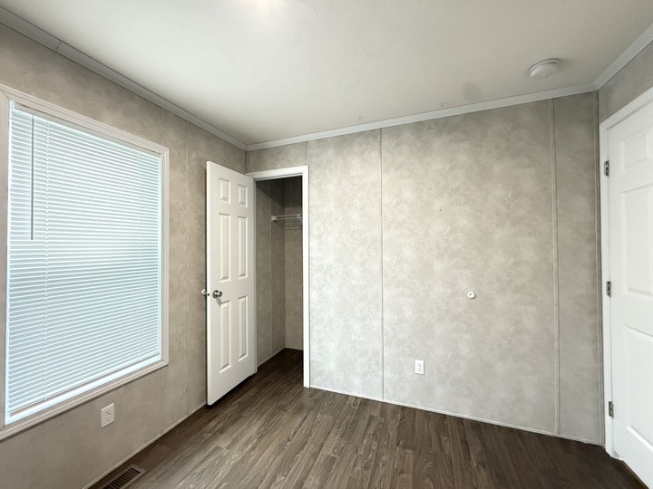 Building Photo - 10610 State Rte 762