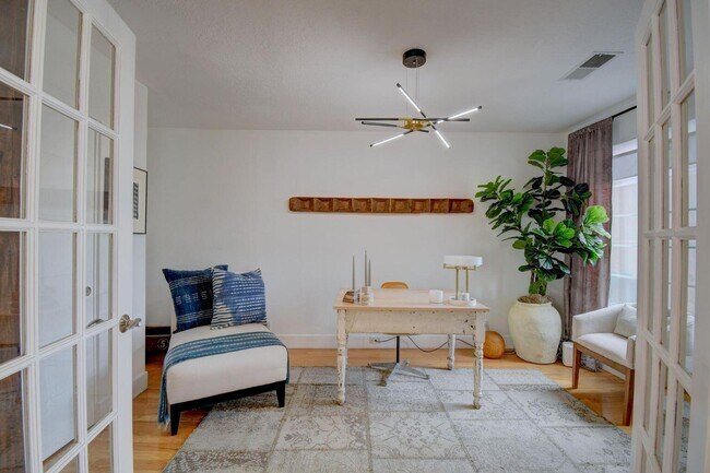 Building Photo - 11118 Jewel Cave Rd SE