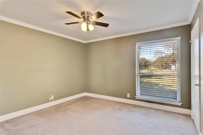 Building Photo - 8413 Slant Oak Dr