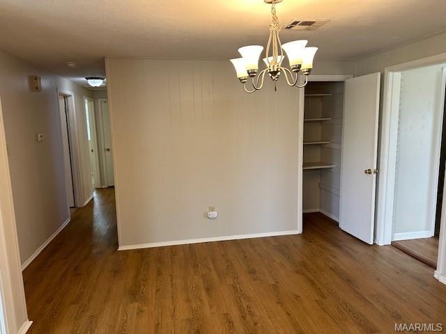 Building Photo - 212 Juniper Ct