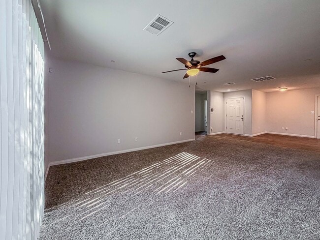 Building Photo - 1108 Honeybell Ct