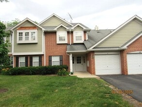 Building Photo - 352 Pembroke Ct