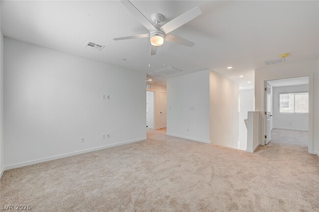 Building Photo - 324 Lupton Ave