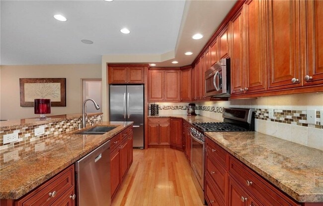 Building Photo - 11404 NE 106th Ln