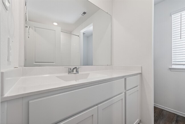 Building Photo - 3711 Zoeys Wy