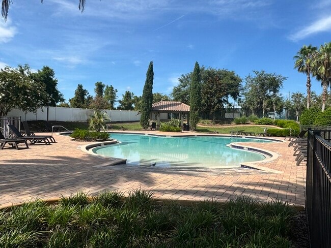Building Photo - 4 Bedroom/3 Bathroom Enclave at Terra Bella