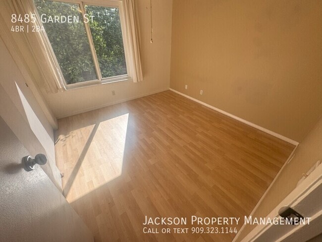 Building Photo - 8485 Garden St