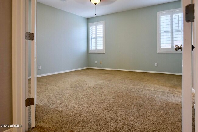 Building Photo - 1884 W Macaw Dr