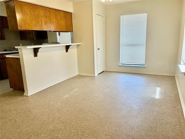 Building Photo - 2301 Lido Ln