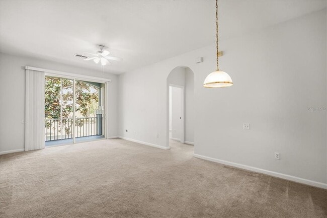 Building Photo - 8101 Coconut Palm Way