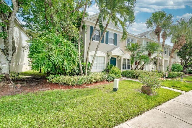 Building Photo - 8040 Sanibel Dr