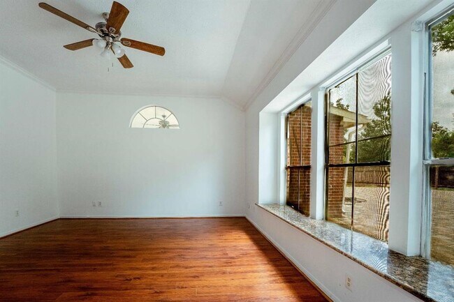Building Photo - 7211 Cambridge Cove Cir