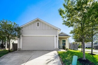 Building Photo - 7001 Tonka Ln