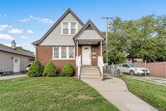 Building Photo - 1524 Cicotte Ave