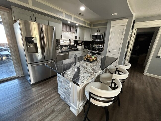 Building Photo - 2825 Margo Ct