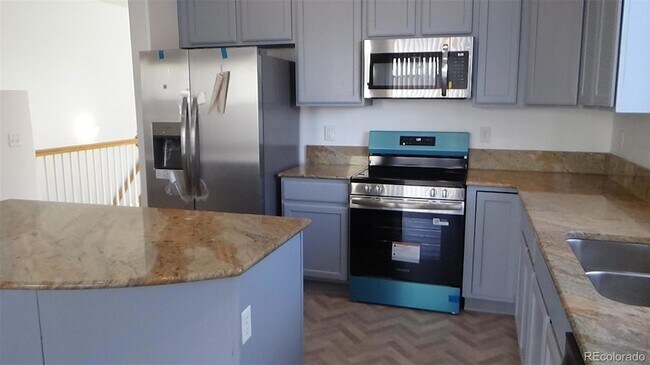 Building Photo - 6739 Summer Grace St