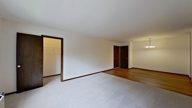 Building Photo - Renovated Upper 2 Bedroom 1.5 Bathroom Apartment is Available