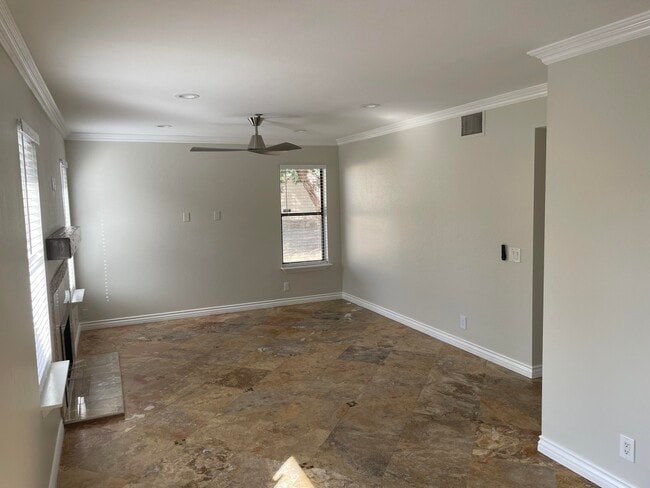 Building Photo - 43376 Cook St