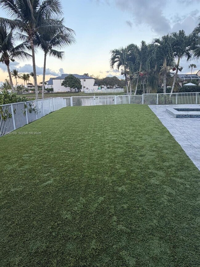 Building Photo - 5455 SW 191st Terrace