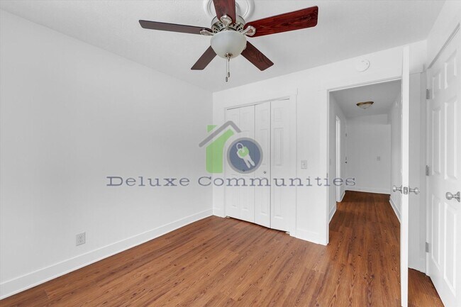 Building Photo - 3 Bedroom 1 Bathroom Apartment in ALTO!!