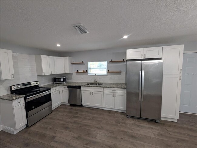 Building Photo - 1608 E New Orleans Ave