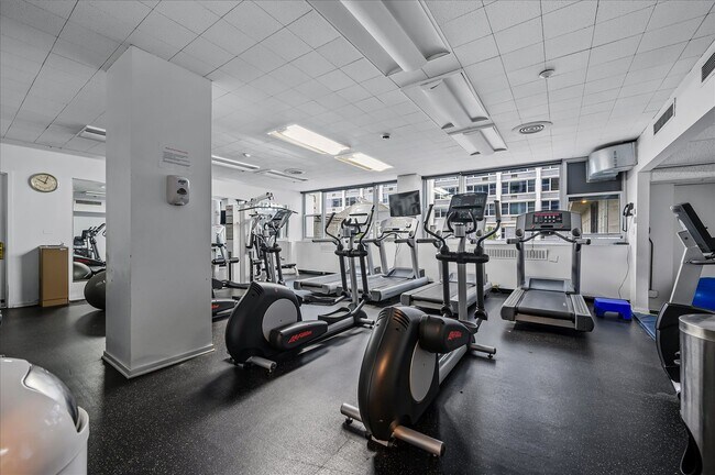 Building Photo - 4250 N Marine Dr