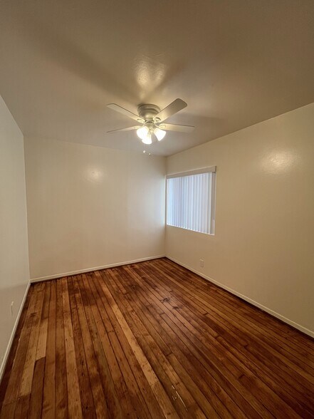 South Bedroom - 256 17th St