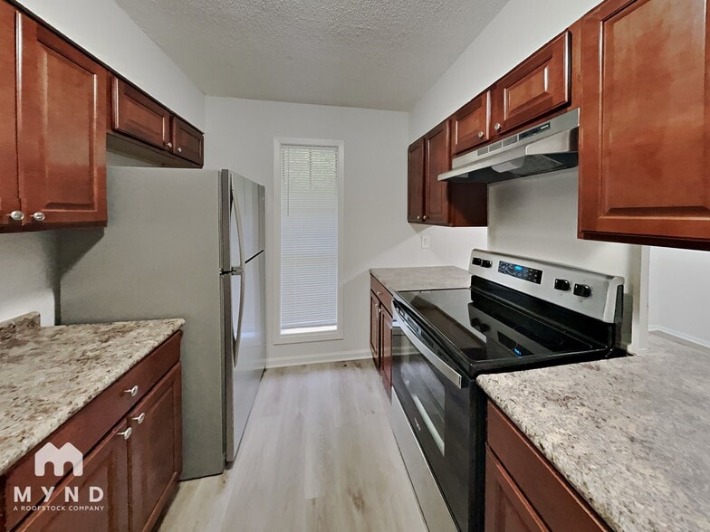 Building Photo - 3887 Brandy Ave