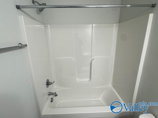 Building Photo - 332 Fenrose Dr