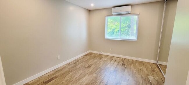 Building Photo - Charming 2BR Retreat with Private Patio, Scenic Views & Resort-Style Amenities