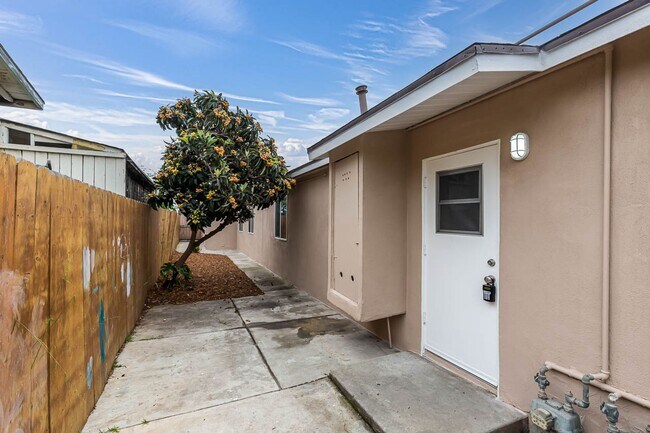 Building Photo - *** OCEANSIDE OASIS 2/1 WITH GARAGE, NEWLY...