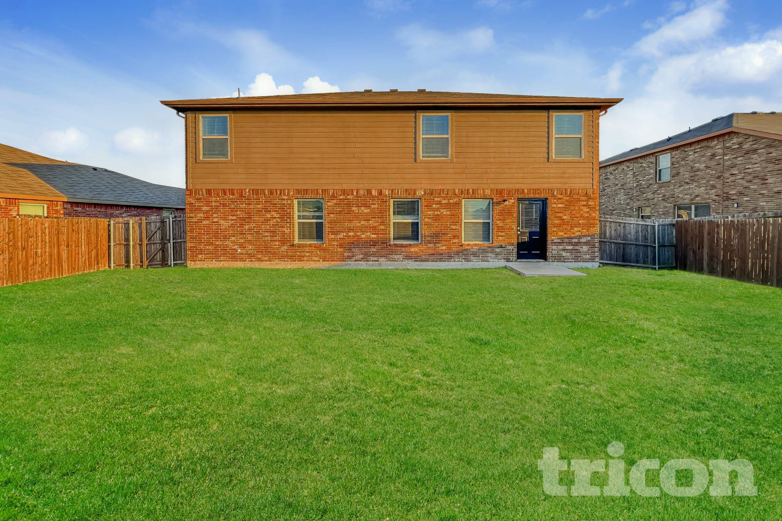 Building Photo - 2905 Englenook Dr