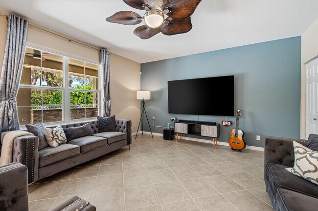 Building Photo - 10652 Ivanhoe Ln