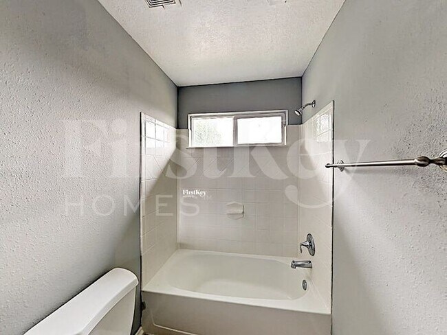 Building Photo - 2603 Cypress Island Dr