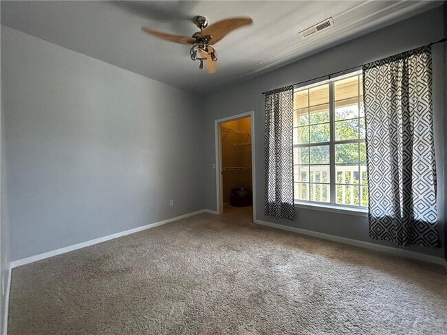 Building Photo - 4261 NE Meadow Creek Cir