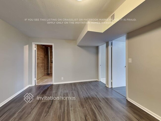 Building Photo - 1410 S Depew St